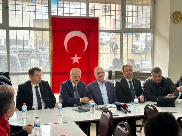 tokatta-heyelan-vuran-koye-icisleri-bakan-yardimcisindan-inceleme-1707134120232.jpg