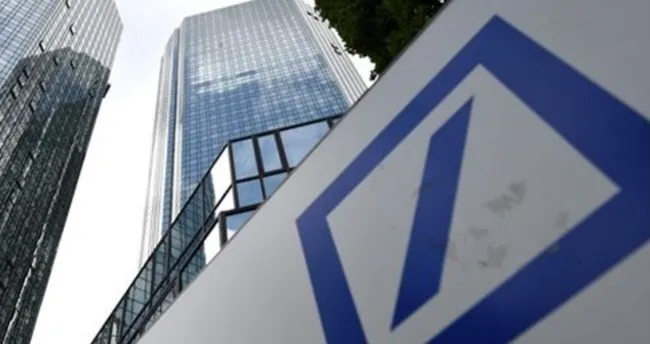 Deutsche Bank hisseleri tarihi düşük seviyede