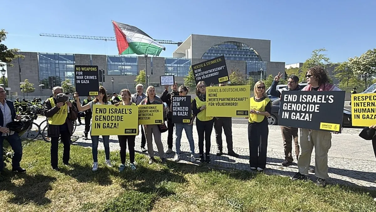 İsrail Cumhurbaşkanı’nın Almanya ziyareti protestoların hedefinde: Uluslararası hukuka saygı gösterin