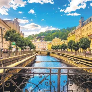 Şifalı şehir Karlovy Vary