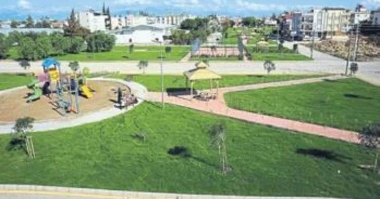 Altınova’nın dev semt parkı açıldı