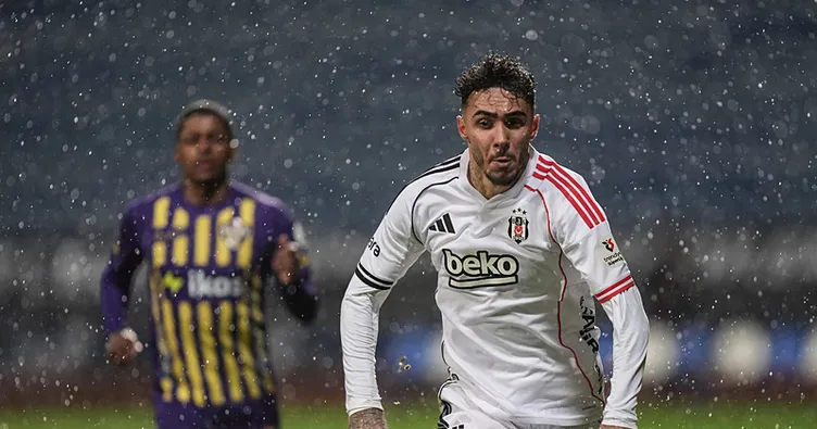 Beşiktaş’a Emirhan Topçu’dan kötü haber!