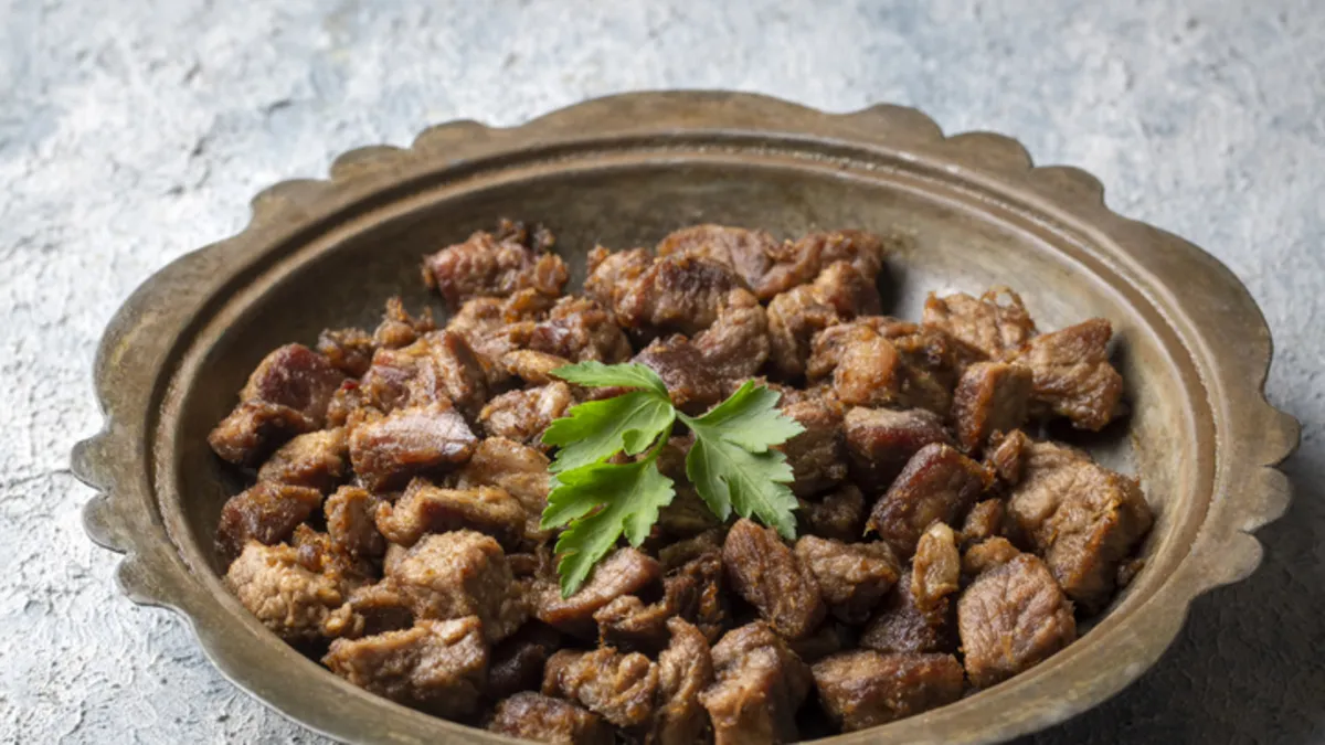 Diyetisyenden uyarı! "Kurban etini pişirirken içine sakın bunu eklemeyin! Diyetisyenden uyarı! "Kurban etini pişirirken içine sakın bunu eklemeyin!