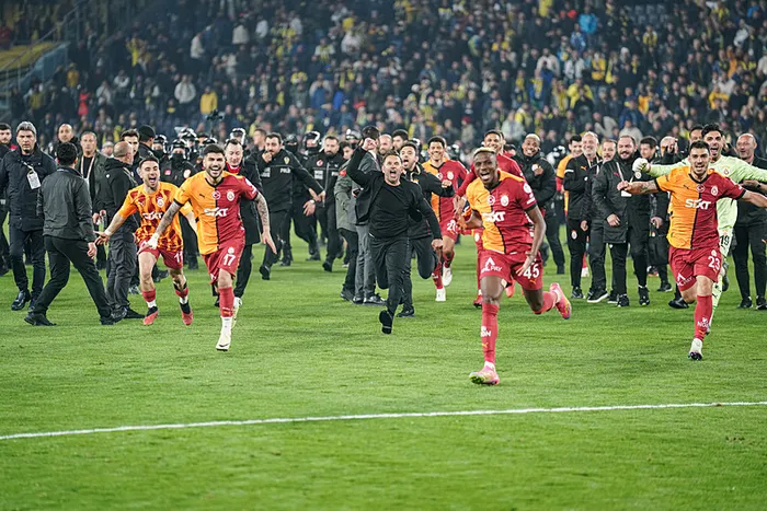 okan-buruktan-galatasaray-kariyerinde-bir-basari-daha-1745138563993.jpeg