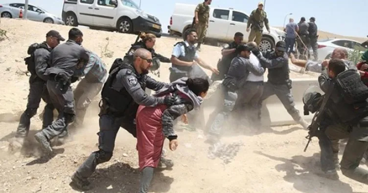 İsrail askerleri arbedede vuruldu dediği engelli Filistinliyi arkadan vurmuş