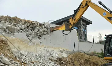 O villada yıkım başladı