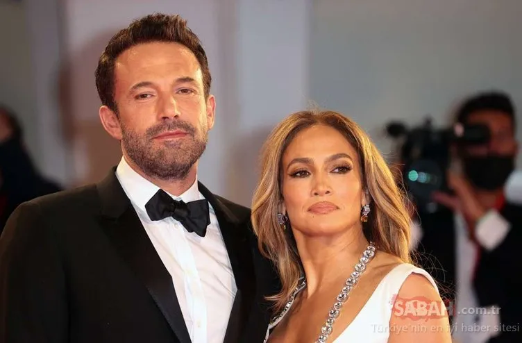 Milyon dolarlık malikanede rüya gibi düğün! Jennifer Lopez ile Ben Affleck 20 yıl sonra evlendi! İşte ilk kareler...