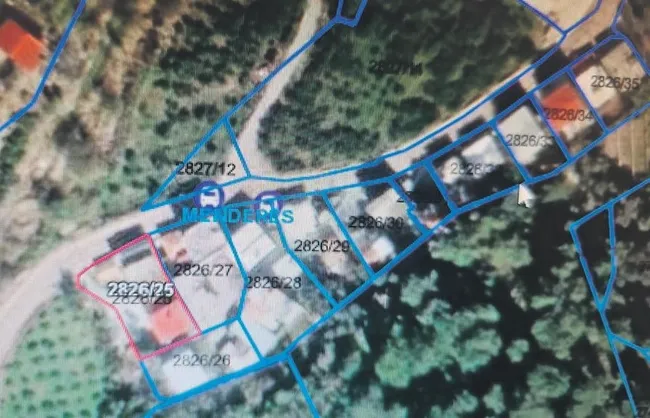 menderes-belediyesi-koy-yolunu-da-satiyor-1739895408668.jpeg