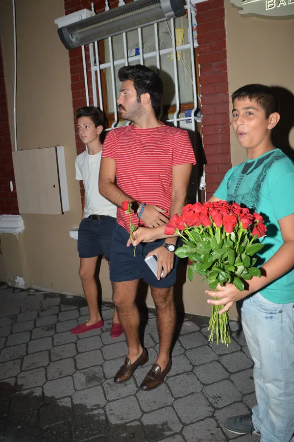 Hakan Ural isyan etti Galeri Magazin