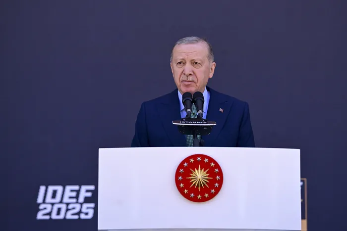 baskan-erdogan-ates-cemberiyle-kusatildik-1753180976144.jpg