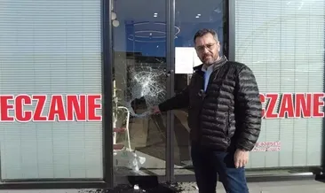 Camını kırdığı eczaneyi yakmaya çalıştı: O eczacı gözaltına alındı! #erzurum