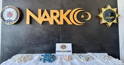 Ağrı'da İranlı uyuşturucu tacirleri midelerine kapsül yutarak metamfetamin taşıdılar #agri