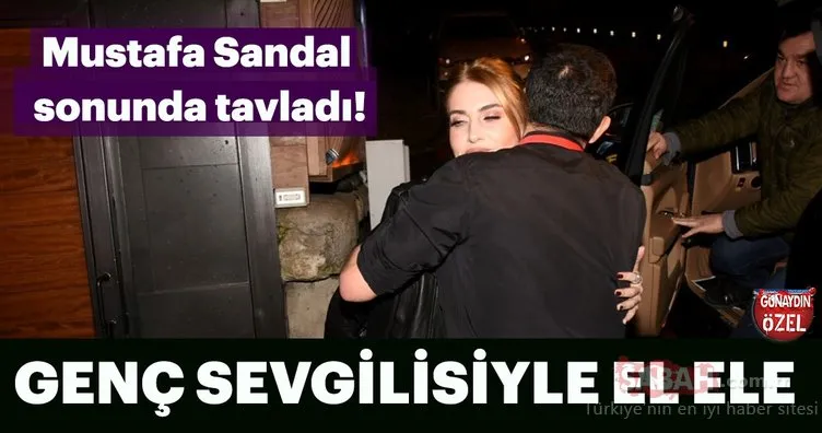 Mustafa Sandal genç sevgilisi Melis Sütşurup ile el ele!