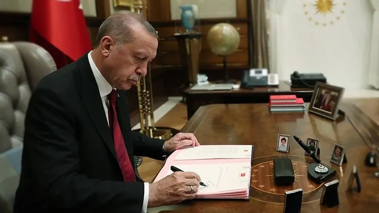 SON DAKİKA: Kritik kurumlarda atama! Resmi Gazete’de yayımlandı: TOKİ, SGK, AFAD, İŞKUR...
