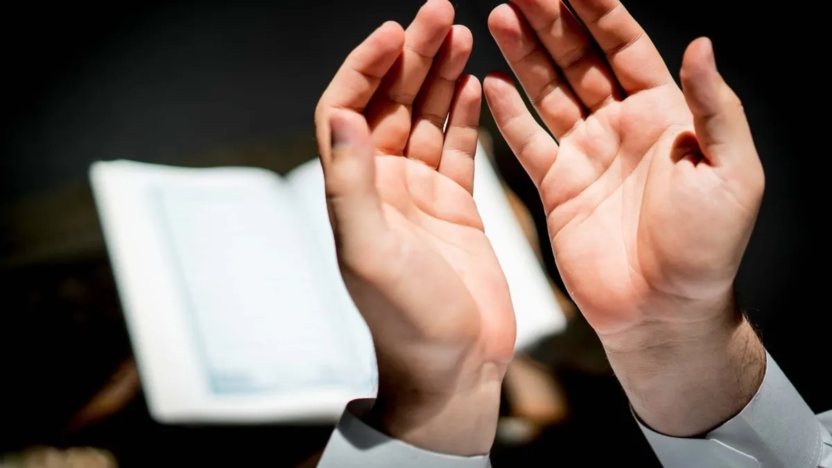 KADİR GECESİ HATİM DUASI ANLAMI: Diyanet ile Kadir Gecesi hatim duası nasıl yapılır?