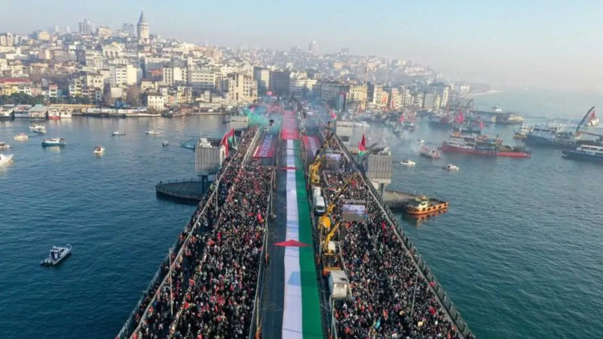Galata Köprüsü'nde Filistin için büyük yürüyüş! Türkiye 1 Ocak'ta tek yürek olacak