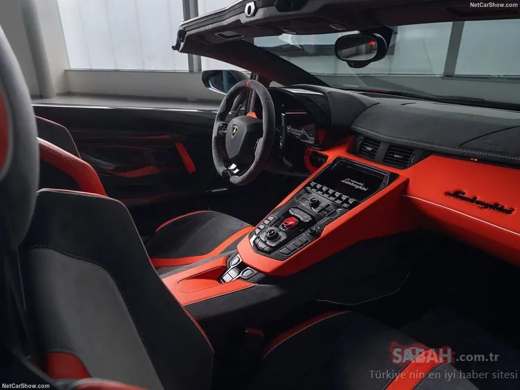 Lamborghini Aventador SVJ 63 Roadster ve Huracan Evo GT Celebration tanıtıldı