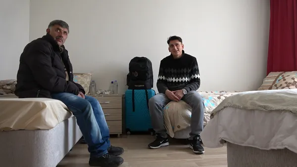 depremde-zihinsel-engelli-agabeyini-kurtardi-sozleri-duygulandirdimalatyada-depremde-yasadigi-korku-dolu-anlar-1680682793442.jpg