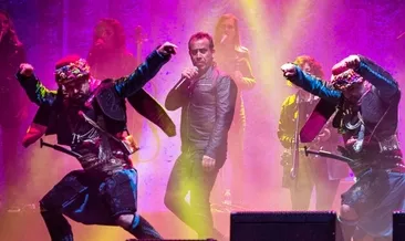 Haluk Levent hem ağladı hem ağlattı