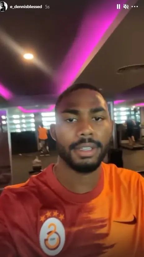 nijeryali-golcu-emmanuel-dennis-galatasaray-formali-paylasimda-bulundu-1622923055833.jpeg