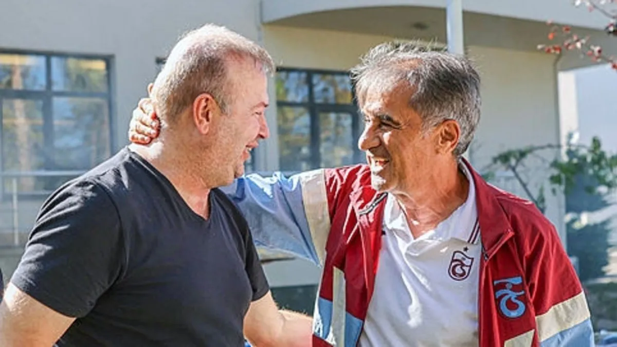 Şenol Güneş, eski öğrencileriyle bir araya geldi