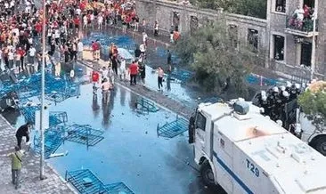 İzmir’de olay çıktı TOMA devreye girdi #izmir
