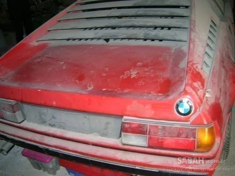 BMW marka özel otomobil garajda unutuldu! Arabayı bulanlar şaşkına döndü