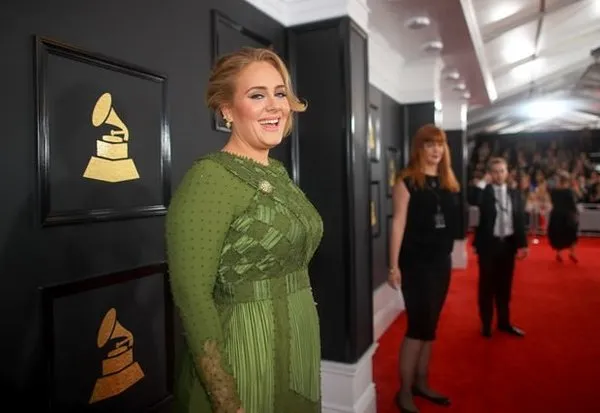 2017 Grammy ödülleri sahiplerini buldu