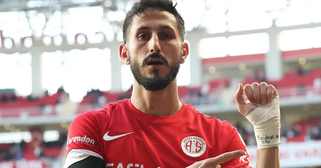 israil-propagandasi-yapan-futbolcu-jehezkel-hakkinda-sorusturma-1705265107252.jpg İsrail propagandası yapan futbolcu Jehezkel hakkında soruşturma
