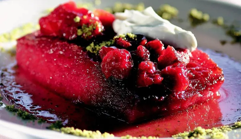 Vişne Tiritli Ekmek Tatlısı