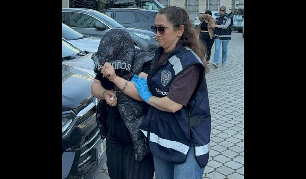 samsunda-akilalmaz-olay-dava-sonrasi-taraflar-birbirine-girdi-3-kadin-tutuklandi-1780490189535.jpg