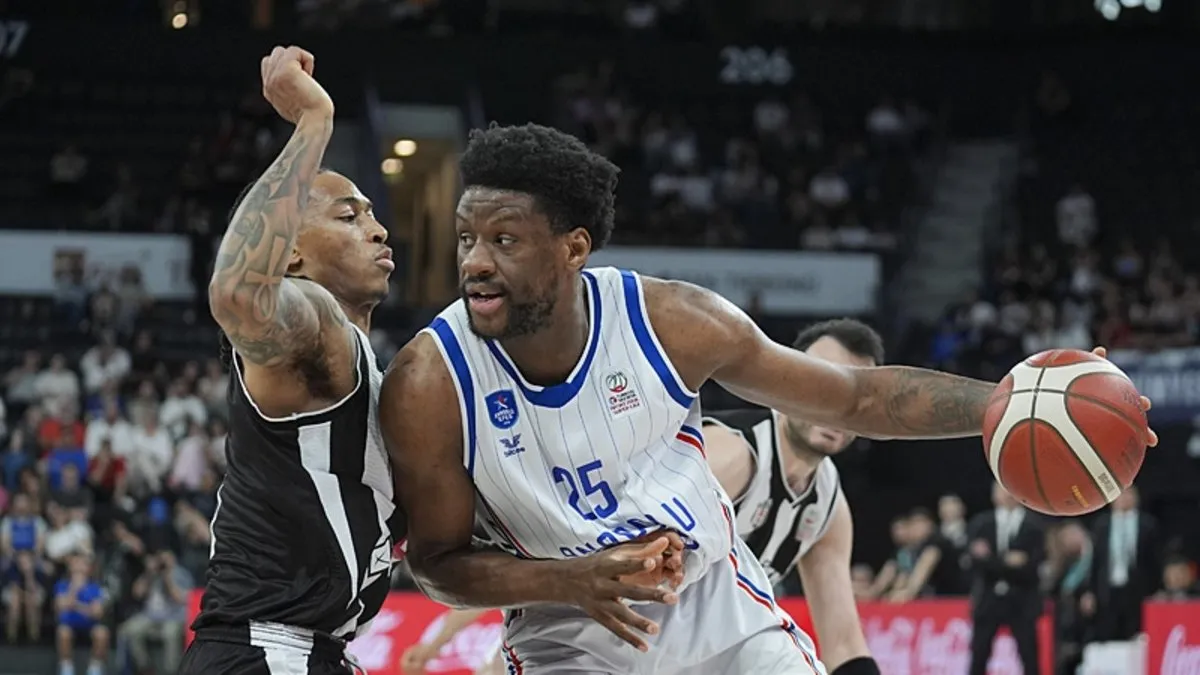 Türkiye Sigorta Basketbol Süper Ligi: Anadolu Efes, Beşiktaş’ı devirdi! Türkiye Sigorta Basketbol Süper Ligi: Anadolu Efes, Beşiktaş’ı devirdi!