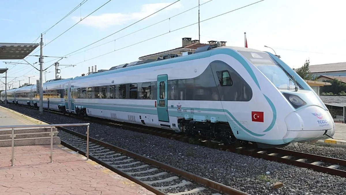 Adapazarı-Gebze bölgesel trenine ilgi büyük! 3 yılda 2,5 milyon yolcu...
