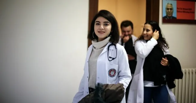 Ilk Tup Bebek Dogdugu Hastanenin Doktor Adayi Sayfa 4 Saglik Haberleri