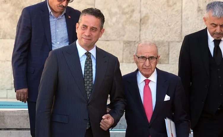SON DAKİKA | CHP sahtekarlığa doymuyor! Bildiri yayınladılar rezil oldular: Demans hastası için imza attı dediler