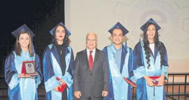 Genç mühendislere yenilikçi olun öğüdü