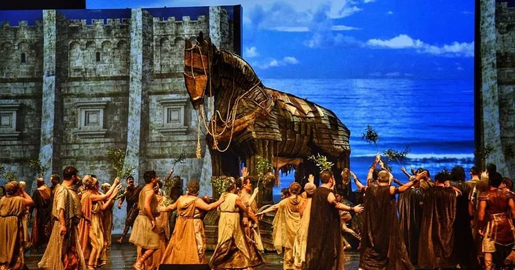 Troya, dünya prömiyerini yaptı