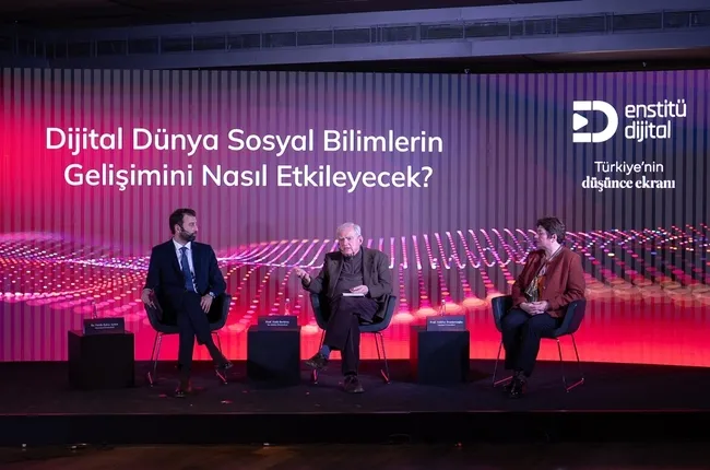 sosyal-bilimler-alaninda-iceriklerin-yer-aldigi-enstitu-dijital-platformu-tanitildi-1774494208590.jpg
