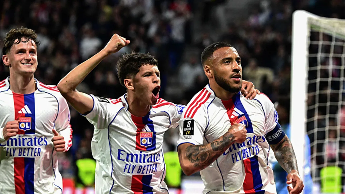 Olimpik Lyon, Rennes’i 4 golle geçti!