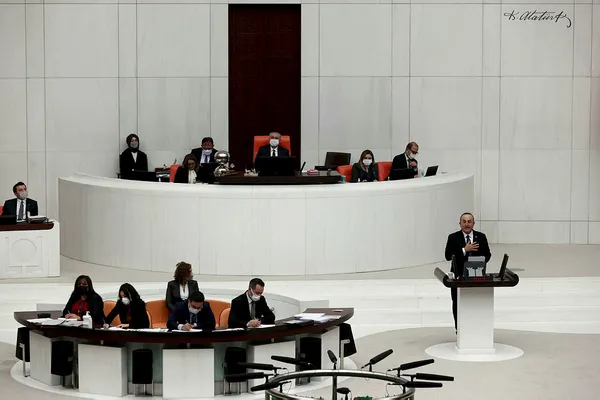 son-dakika-bakan-cavusoglu-duyurdu-ermenistanla-normallesme-icin-ozel-temsilciler-atanacak-1639421675104.jpg Son dakika: Bakan Çavuşoğlu duyurdu! Ermenistan'la normalleşme için Özel Temsilciler atanacak