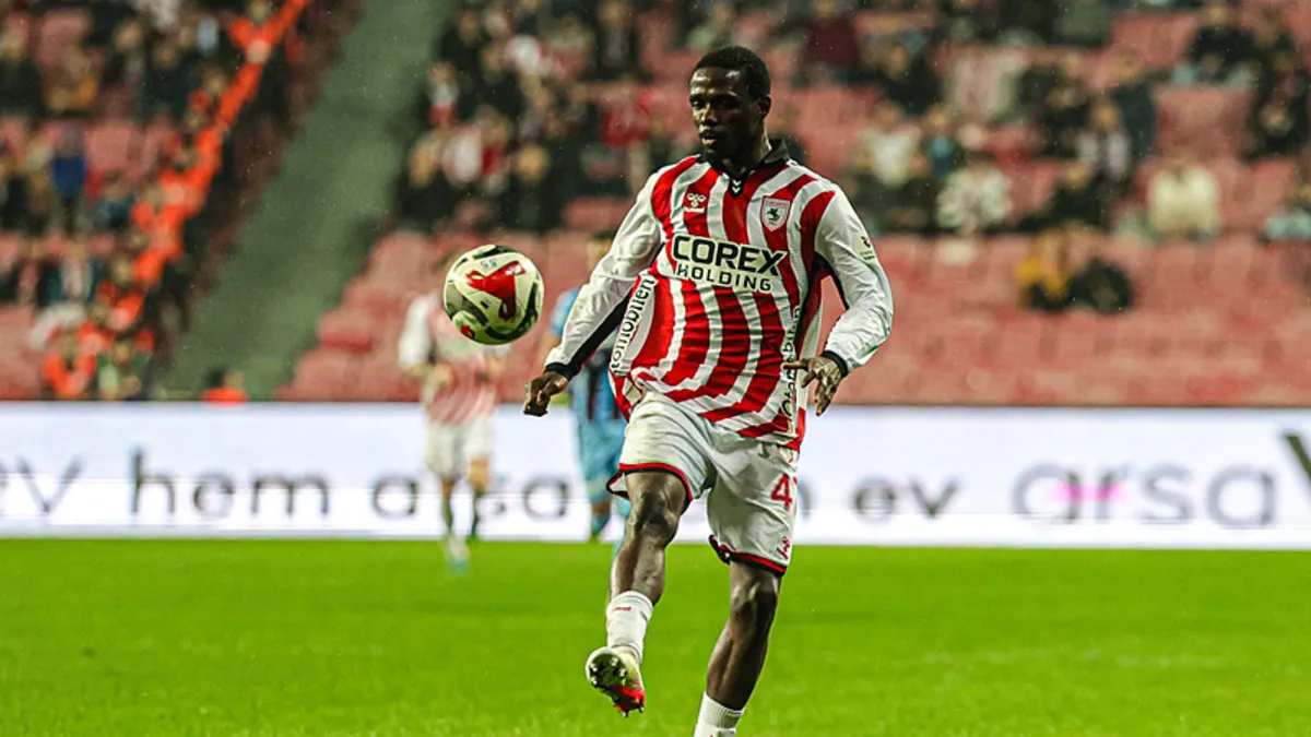 Samsunspor’da Fenerbahçe maçı öncesi sakatlık şoku! En az 8 hafta yok… Samsunspor’da Fenerbahçe maçı öncesi sakatlık şoku! En az 8 hafta yok…