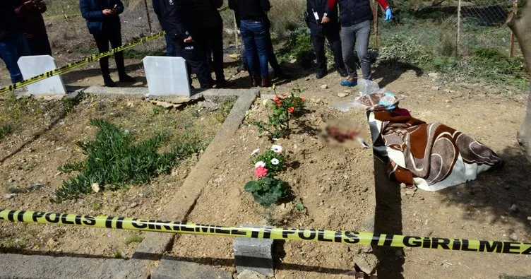 Bir gün önce ölen annesinin mezarı başında hayatına son verdi