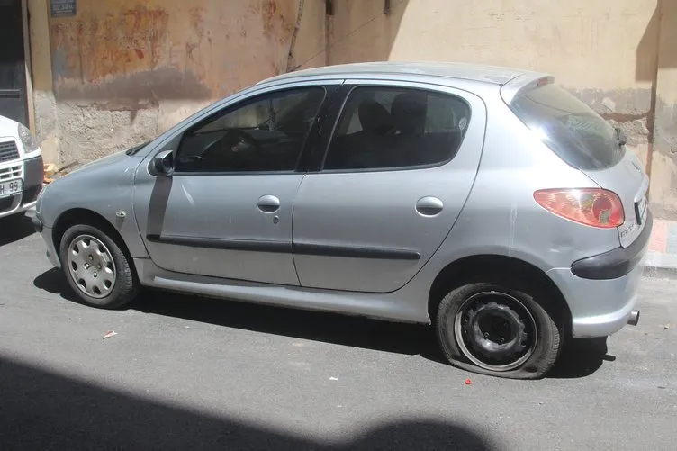 Mersin’de akılalmaz olay! Sakince yaklaştı 20 aracın birden…