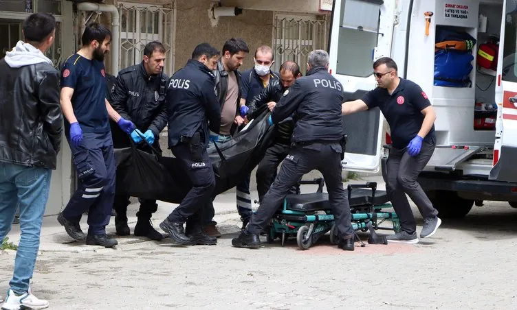 73 yaşındaki eşini uykusunda katleden caniden kan donduran savunma: Ölmediğini düşünüp ikinci kez…