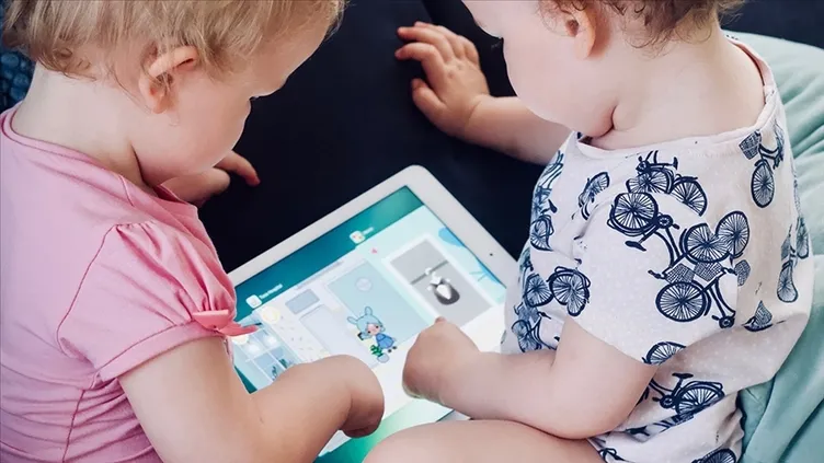 SON DAKİKA | Sosyal medyaya yaş sınırı kapıda! 2025’te öğrencileri neler bekliyor?