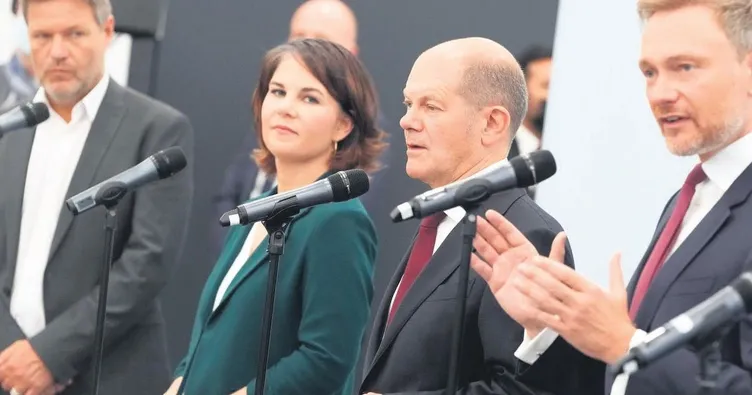 Hükümet yolunda işler tıkırında