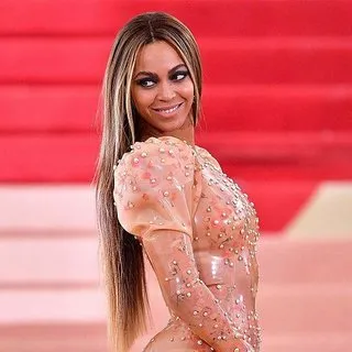 Beyonce’dan hem albüm hem film