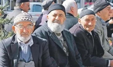 1.7 milyon yaşlı tek yaşıyor