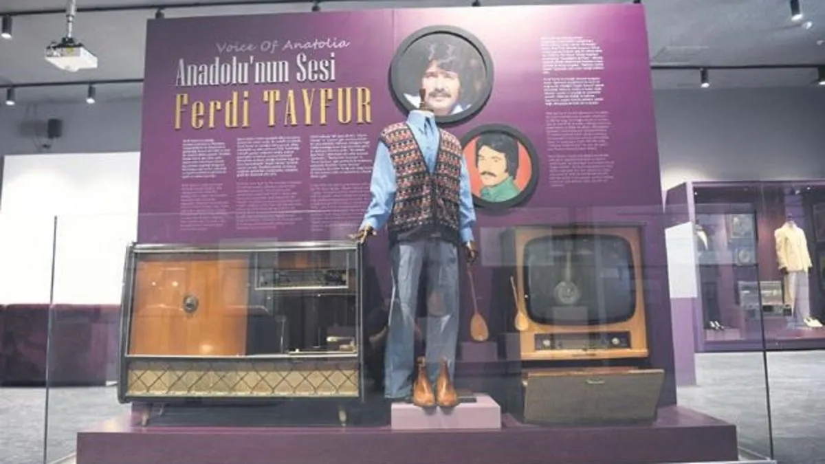 Ferdi Tayfur bu özel müzede yaşıyor