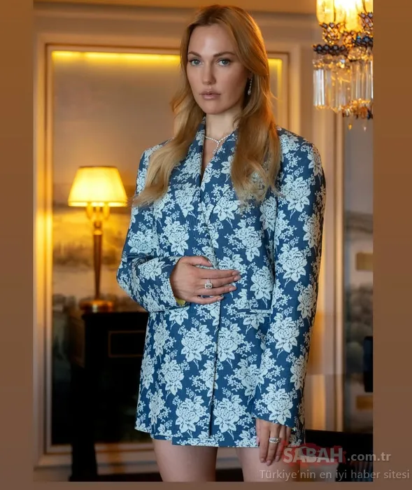 Vefat etmiş kişilere makyaj yapıyordum Meryem Uzerli’den dikkat çeken açıklamalar!